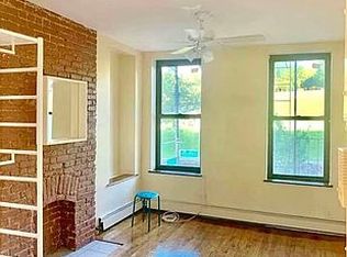 4202 5th Ave #3R, Brooklyn, NY 11232