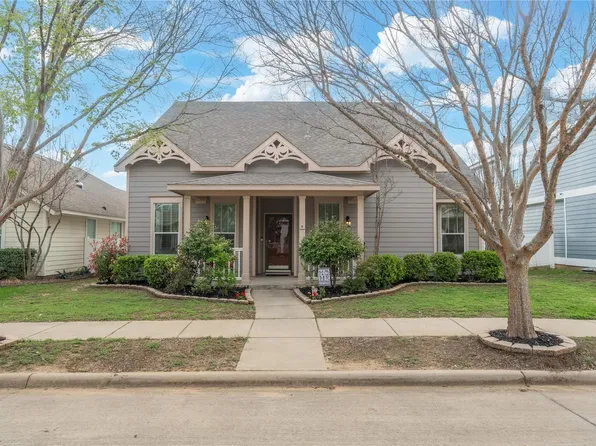 1612 Degnen Ln, Aubrey, TX 76227