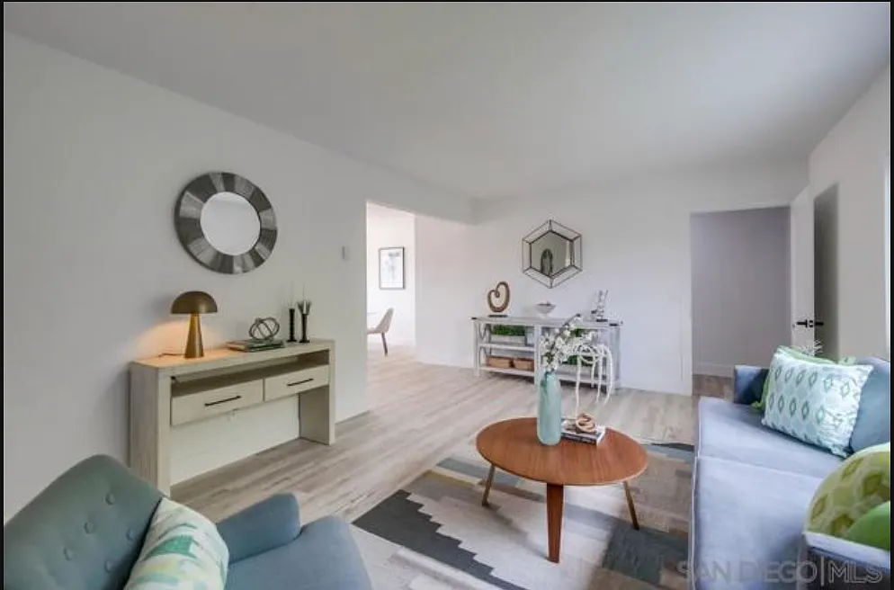 2 bed, 700 sqft, $3,395 — Photo 4