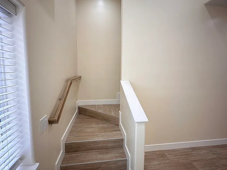 114 Franklin St #D — Photo 3