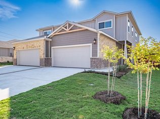 732-736 Blackland Dr, Venus, TX 76084