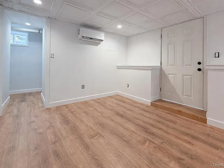 1009 Hudson Ave #1 — Photo 19