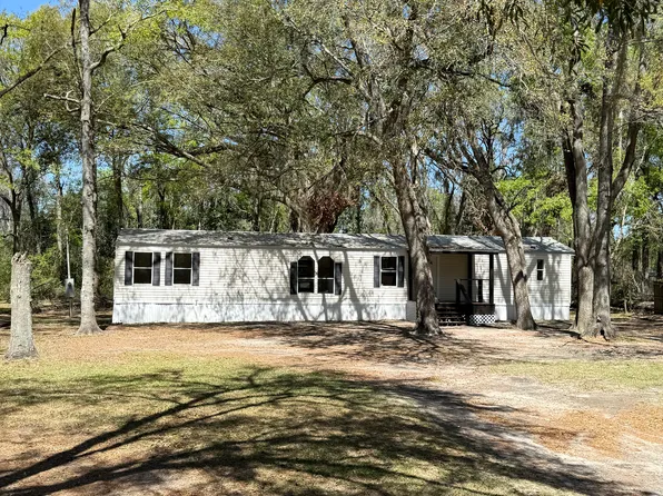 1043 NW Moore Rd, Lake City, FL 32055