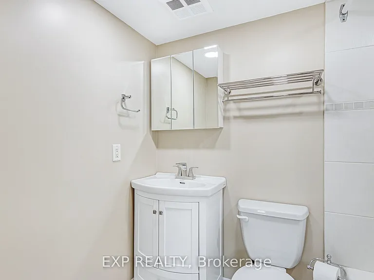 260 Davis Dr #1014 — Photo 17