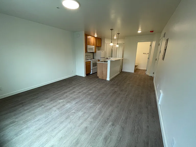 609 N Water St #204 — Photo 6