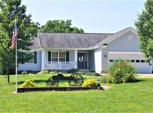 4100 Mayham Rd, Carrollton, OH 44615