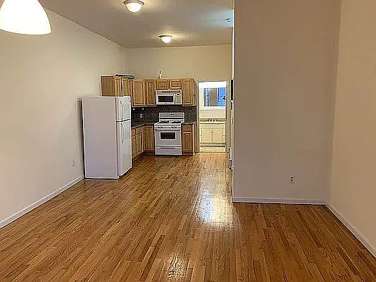 1st image of 502 Washington Ave #1F