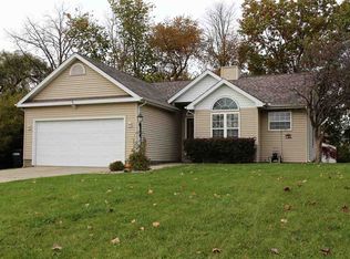 9242 E Wizard Of Oz Way, Cromwell, IN 46732