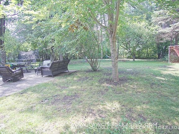 2nd image of 3622 Steele St