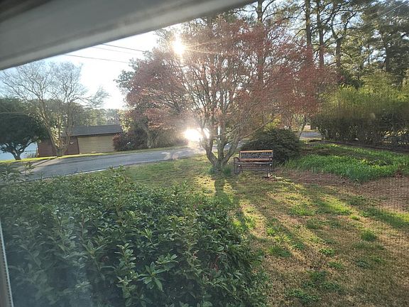 3rd image of 24456 Nancock Gardens Rd