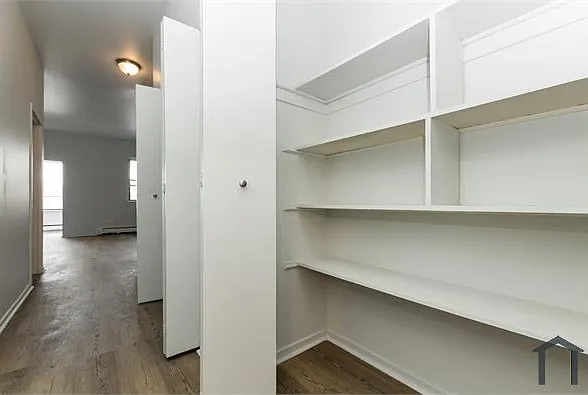 4420 S Michigan Ave #202 — Photo 1