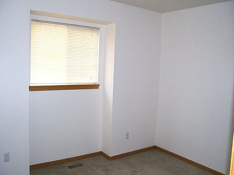 918 Richmond Dr #3 — Photo 7