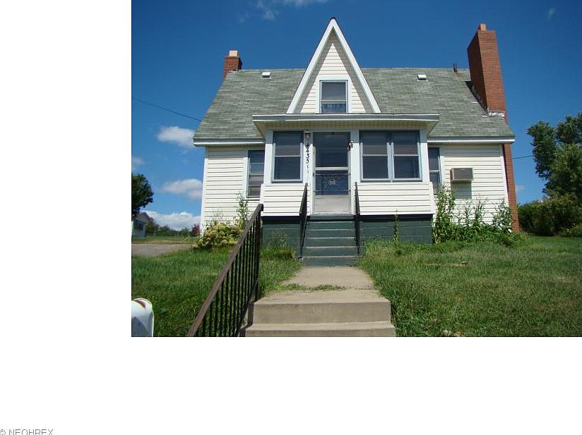 1st image of 44351 Main St