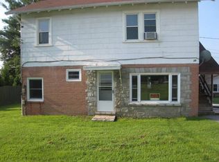 1516 Hebron Rd, Hendersonville, NC 28739