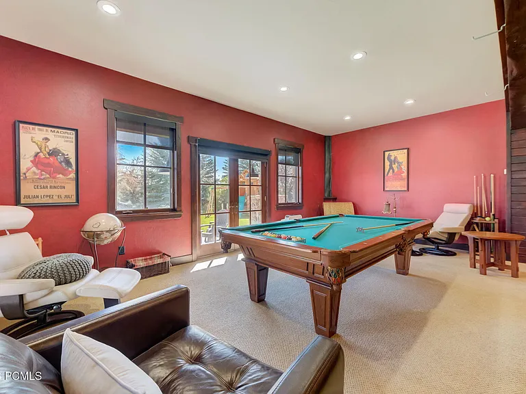 715 Aspen Ln — Photo 52