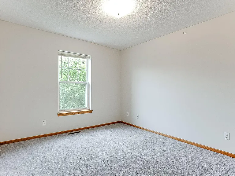 5040 Holly Ln N #3 — Photo 18