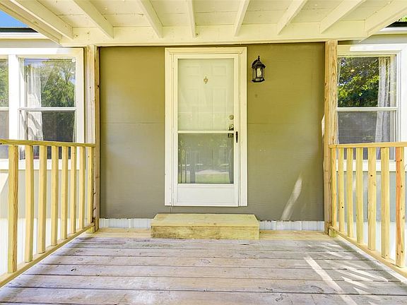 4th image of 12579 Pebble Creek Dr