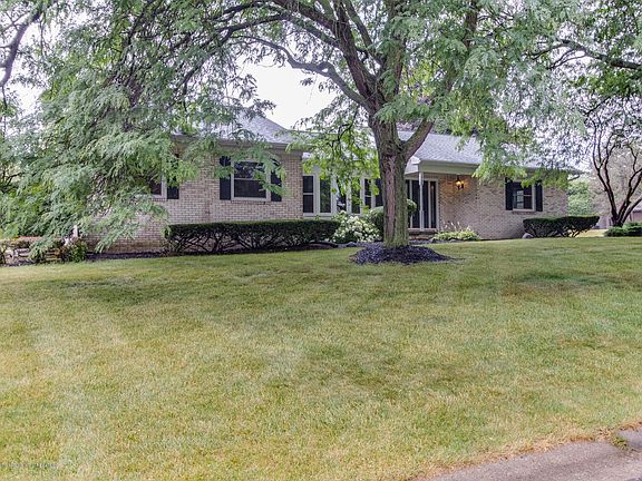 2nd image of 1060 Grenoble Dr