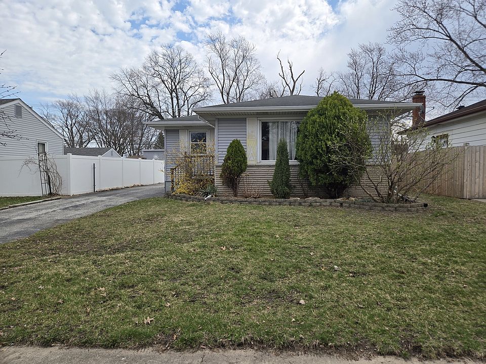 1st image of 17909 Glen Oak Ave