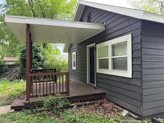 4th image of 1150 S Crutcher Avenue