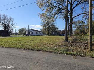 517 Day St, Jackson, TN 38301