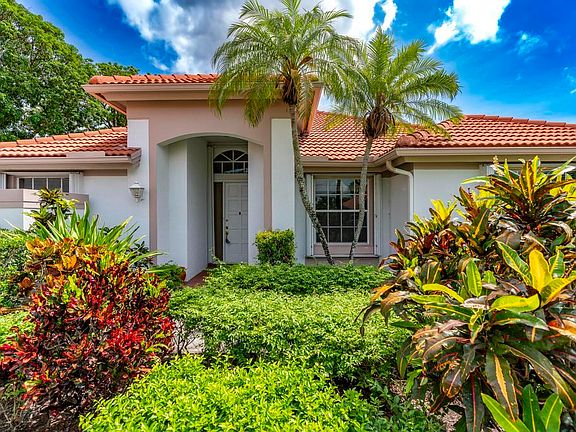 2nd image of 256 Eagleton Estates Boulevard