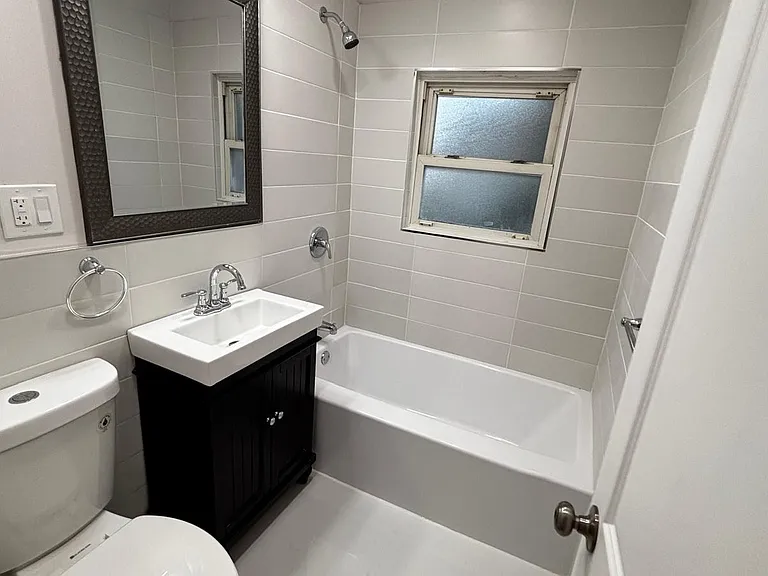3227 Griswold Ave #3 — Photo 2
