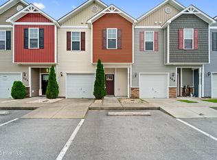 103 Waterstone Ln, Jacksonville, NC 28546