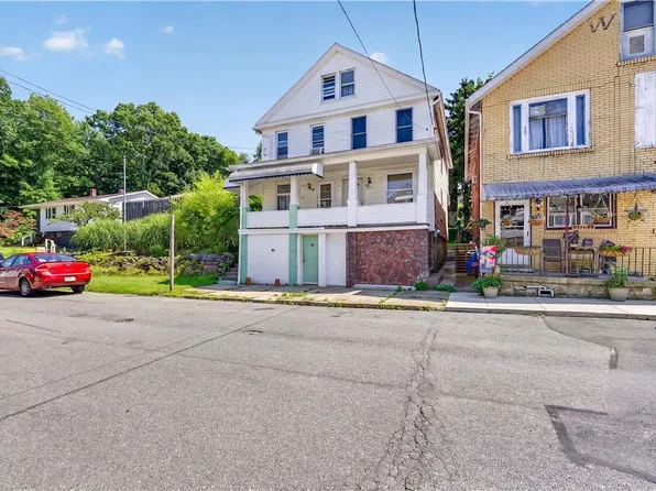 325 E Fell St, Summit Hill, PA 18250