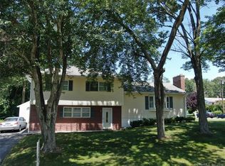 4 Bridgeport Ave, Bristol, CT 06010