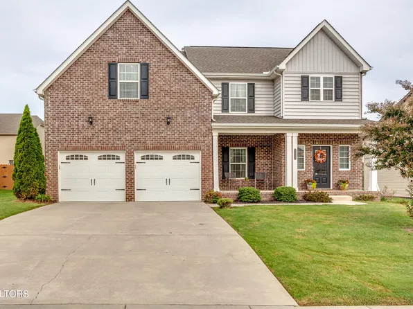 2407 Drake St, Maryville, TN 37801