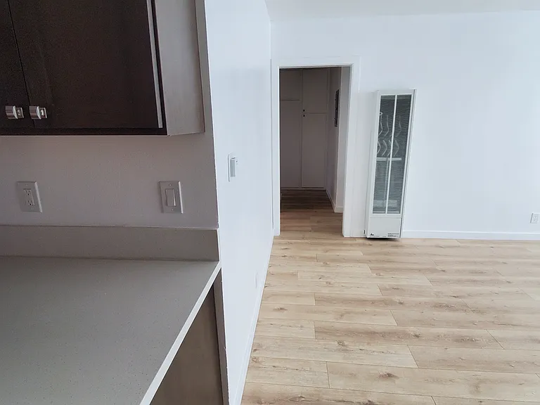 7119 Mountain View Ave #E — Photo 14