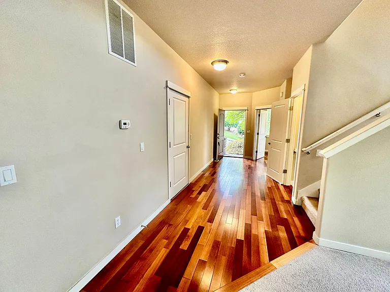 9500 SW Diamond View Way — Photo 8