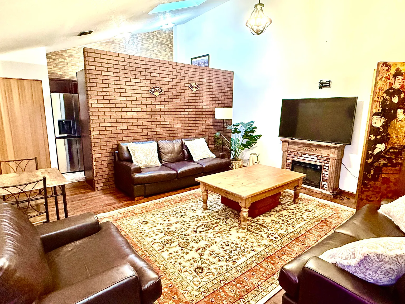 2 bed, 2.0 bath, 1134 sqft, $3,800 — Photo 2