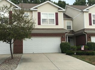 3921 Weston Pointe Dr, Zionsville, IN 46077
