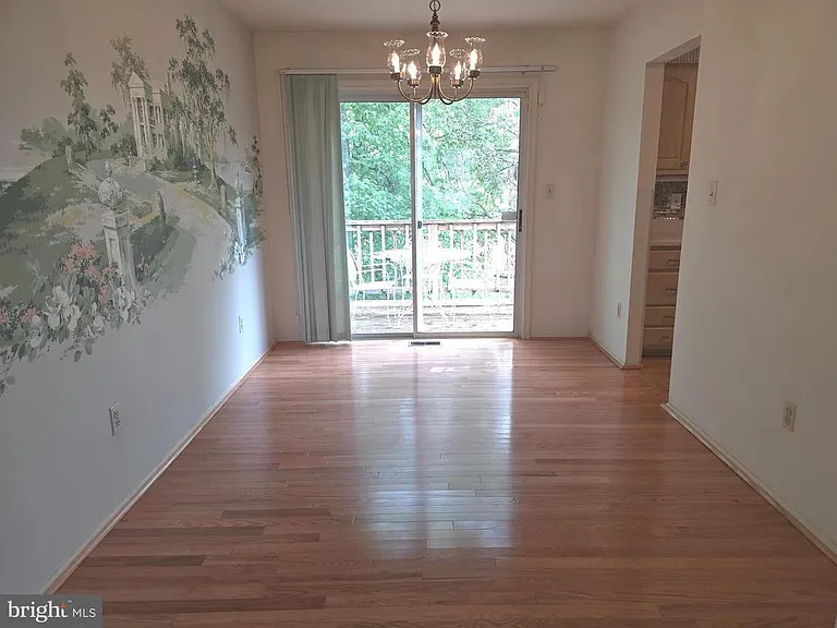 3301 Heidi Ln — Photo 3