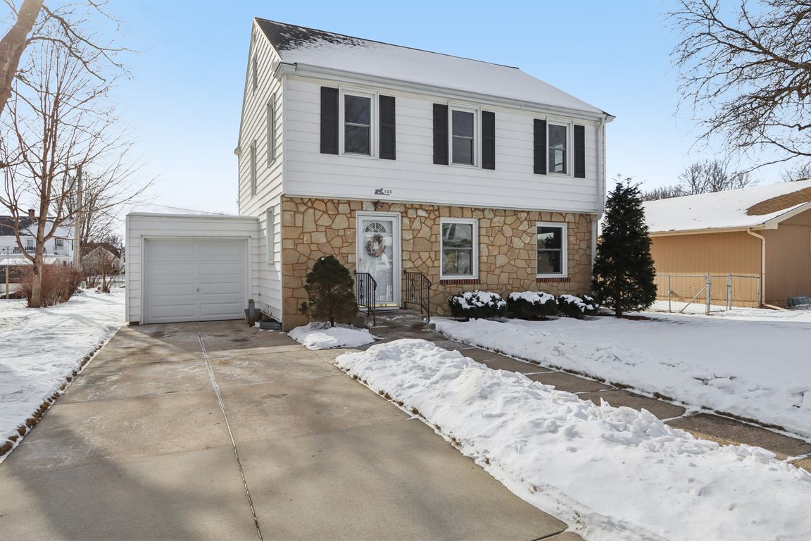 4th St-S3101-001r.jpg