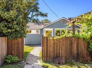 8555 17th Ave NW, Seattle, WA 98117