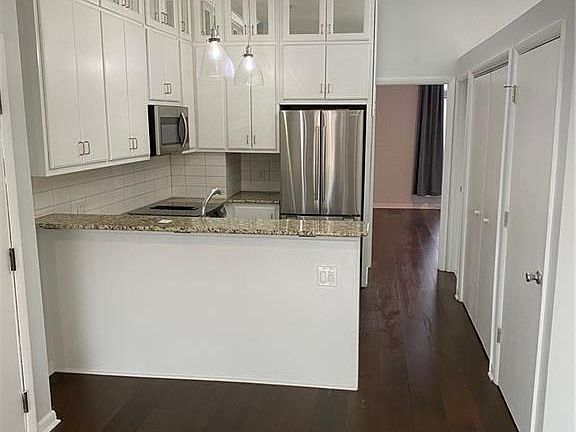 4th image of 696 Mowbray Arch APT 540