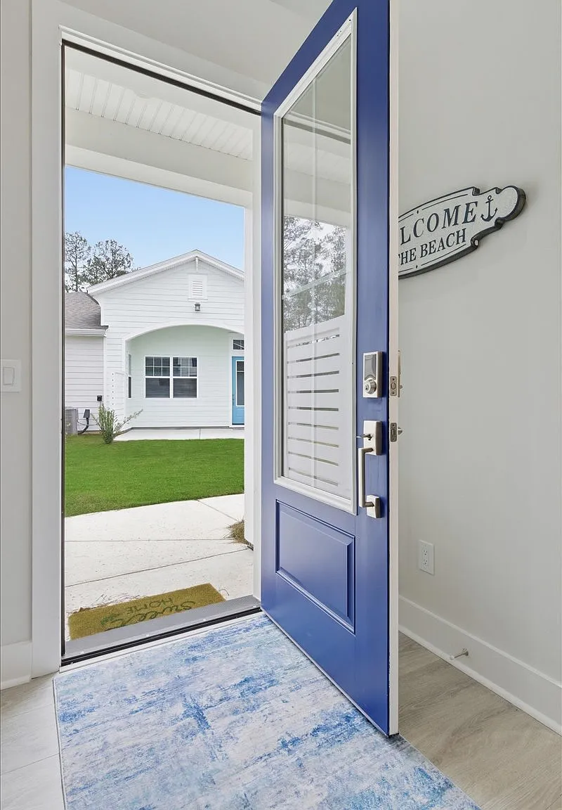 2 bed, 2.5 bath, 1743 sqft, $3,200 — Photo 2
