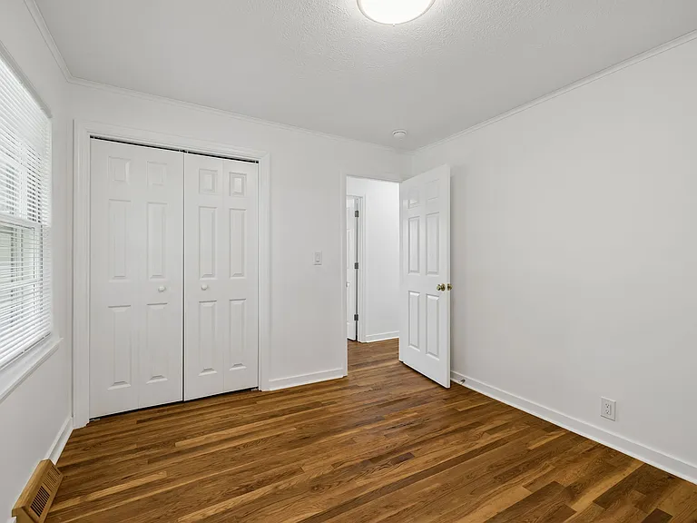 1305 Highway 48 S — Photo 19