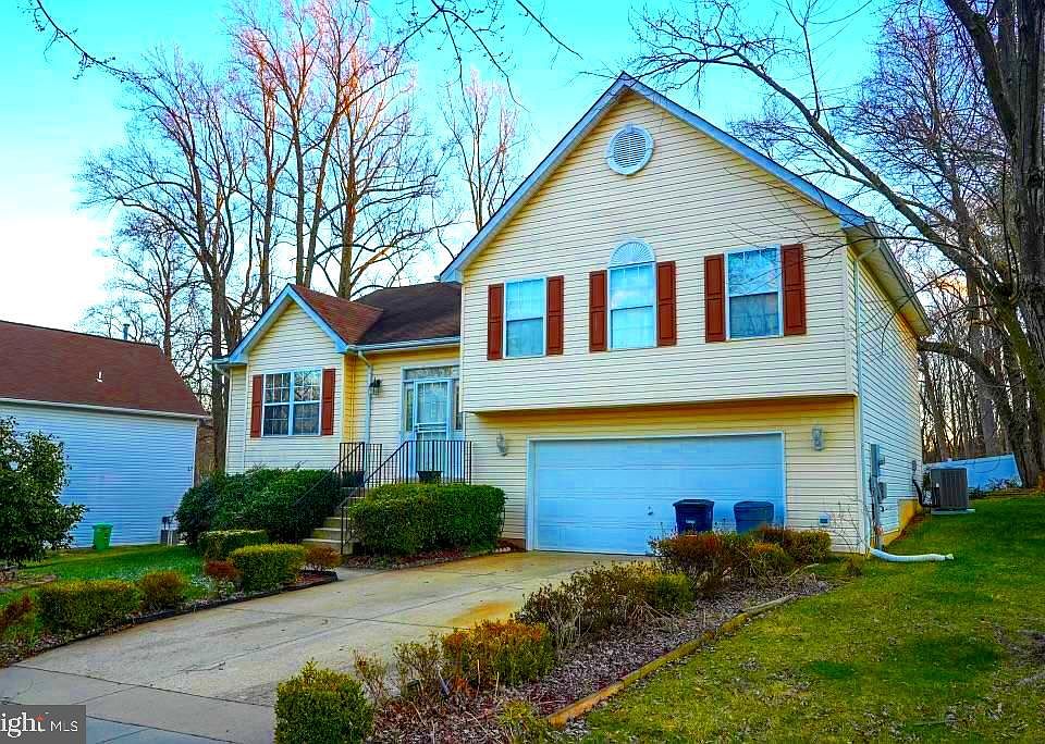 2nd image of 11507 W Branch Dr