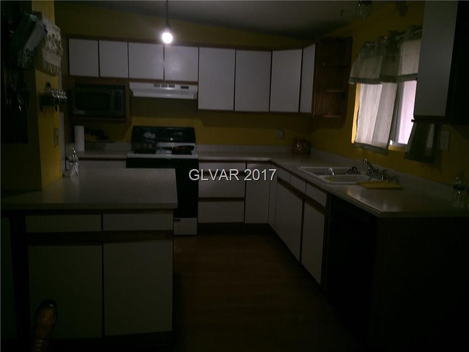 2nd image of 3101 Theresa Ave