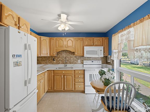 5th image of 173 Worth Avenue