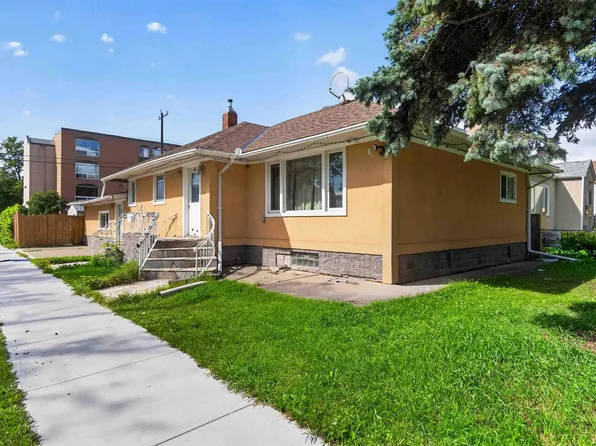 9402 117th Ave NW, Edmonton, AB T5G 0M4
