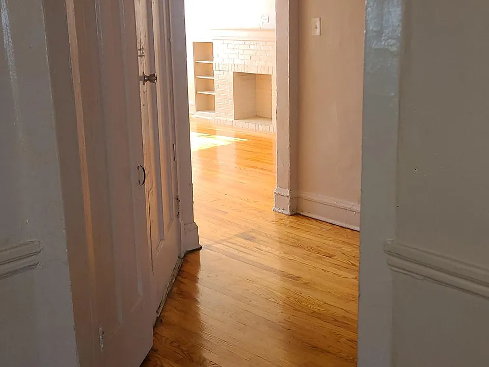 5556 W Gladys Ave #1FLAPT