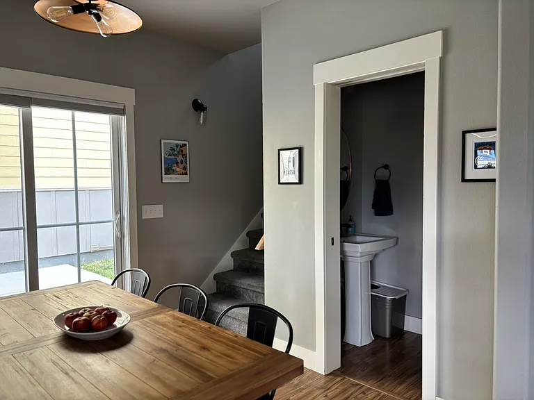 1726 Island View Dr — Photo 7