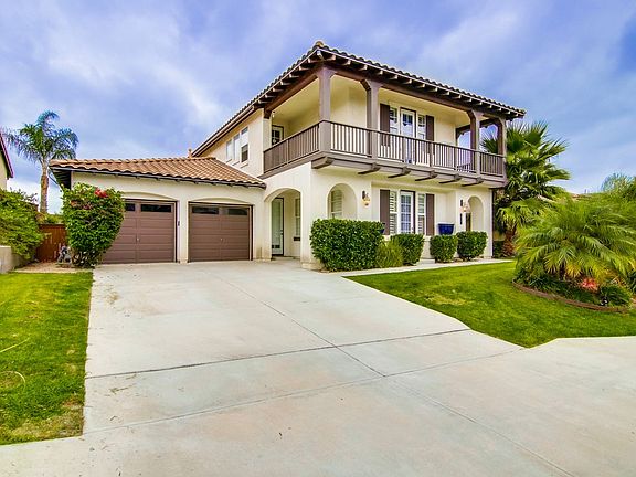 2nd image of 575 Los Altos Dr