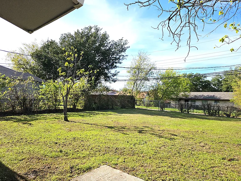 3735 Stateoak Dr — Photo 16