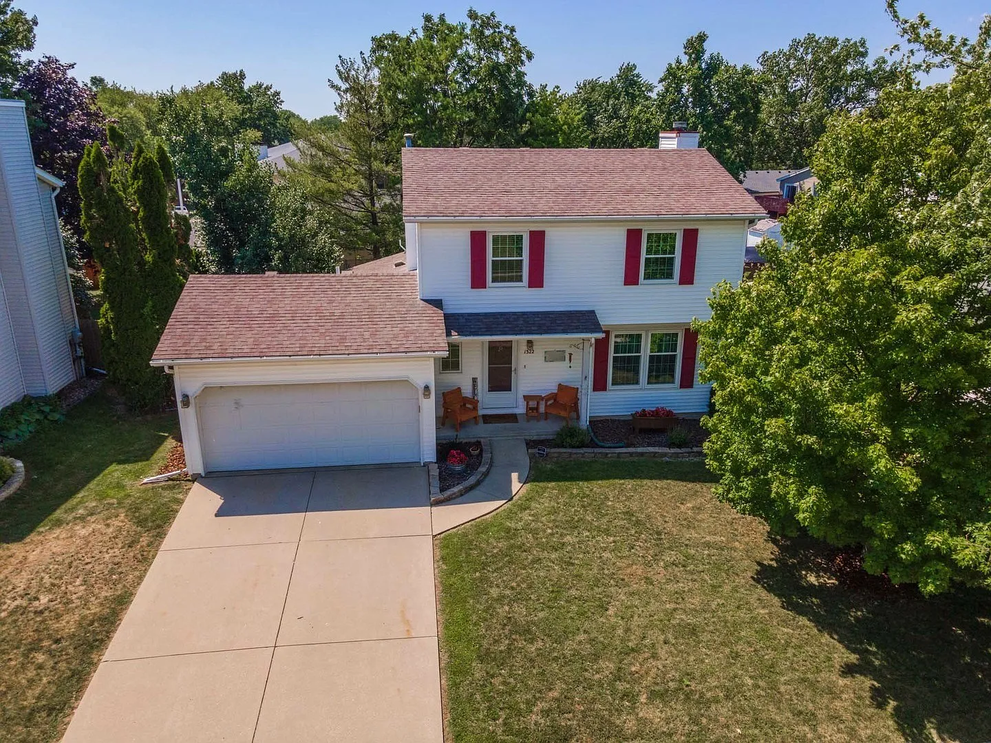 1322 Eastport Dr photo 1